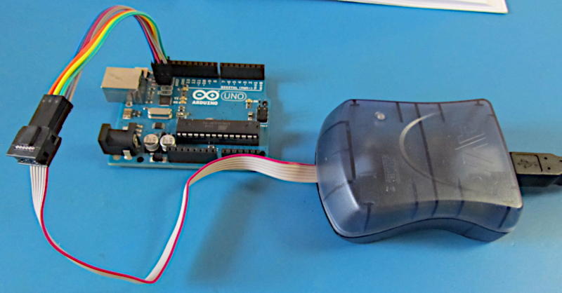 Connecting the Programmer to the ATmega16U2 of the Arduino Uno Hardware